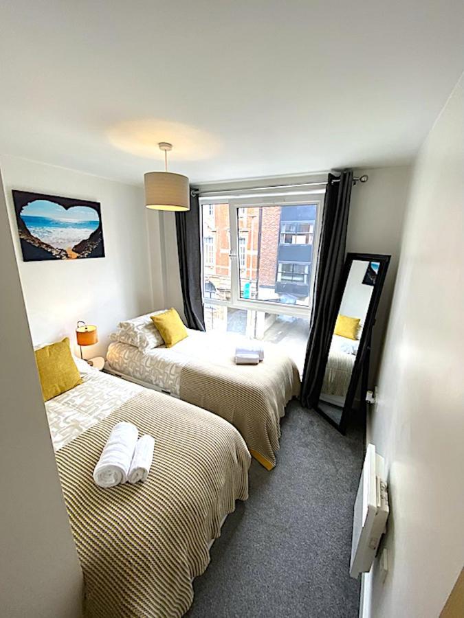 Stylish Two Bed City Apartment With Secure Parking Southampton Exterior foto